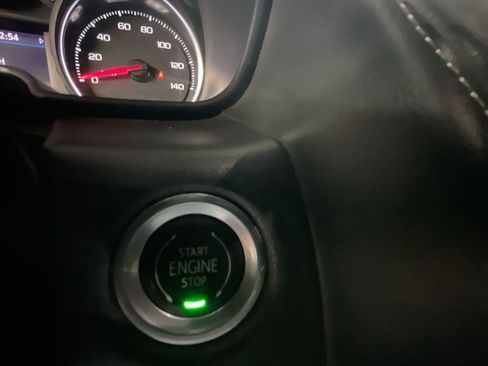 Used 2021 Chevrolet Tahoe Z71 w/ Z71 Signature Package image 16