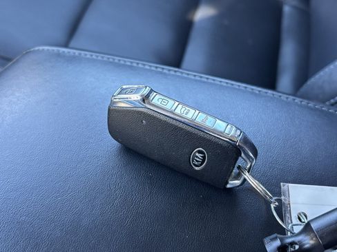 Used 2020 Kia Telluride S image 26