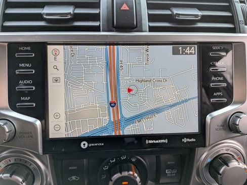 Used 2022 Toyota 4Runner SR5 Premium image 13