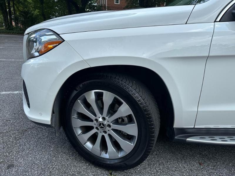 Used 2017 Mercedes-Benz GLS 450 4MATIC image 4