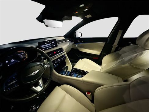 Used 2026 Genesis G70 2.5T image 21