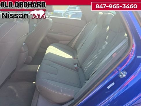 Used 2025 Hyundai Elantra Sport FWD image 7