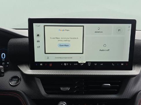 Certified 2025 Ford Explorer ST-Line w/ ST-Line Street Pack image 24