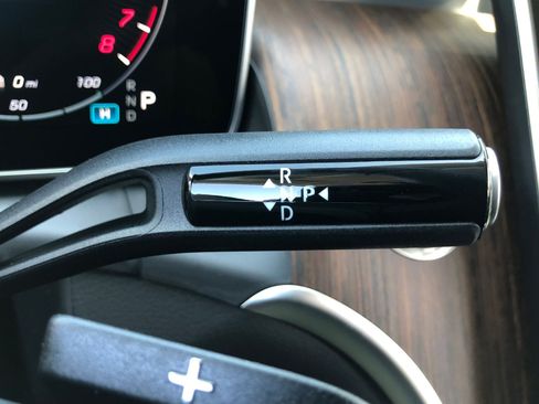 New 2025 Mercedes-Benz GLC 350e 4MATIC image 22