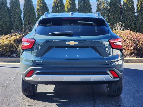 New 2026 Chevrolet Trax LT w/ Driver Confidence Package image 7