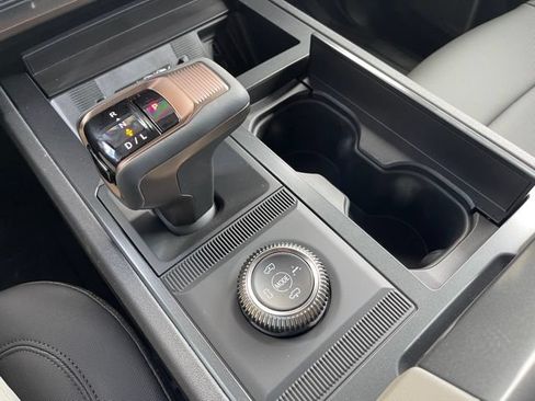 New 2025 GMC Hummer EV 2X AWD/4WD image 14
