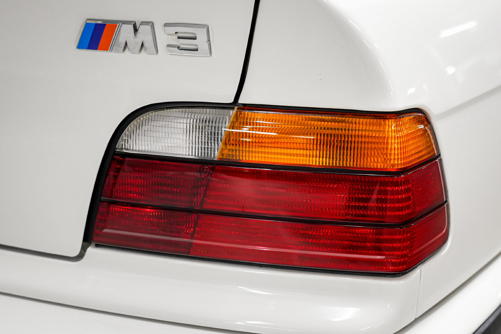 Used 1997 BMW M3 Coupe RWD image 36