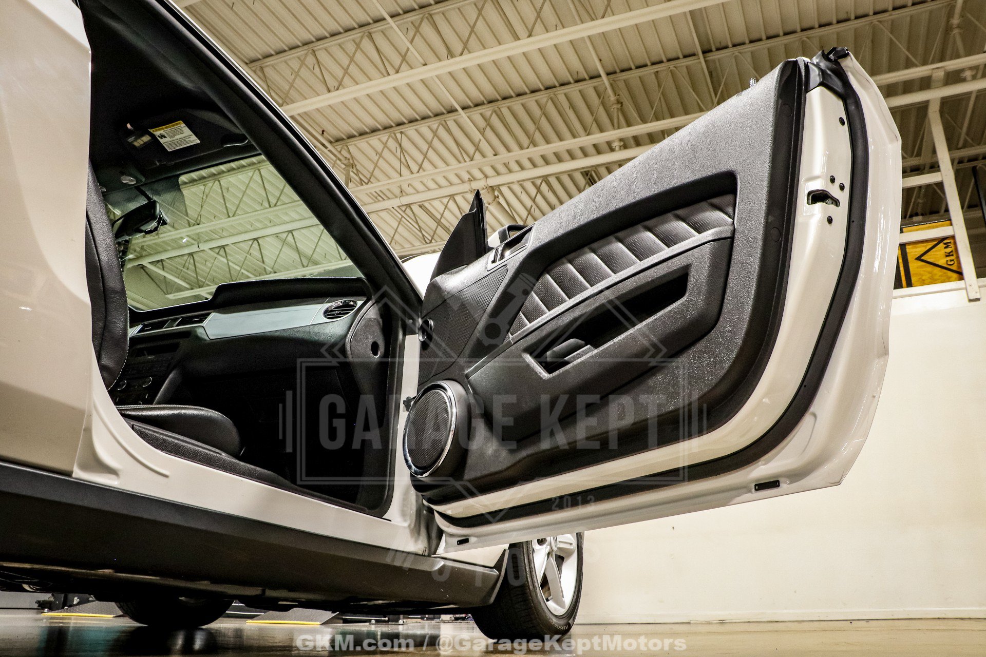 Used 2010 Ford Mustang GT RWD image 66