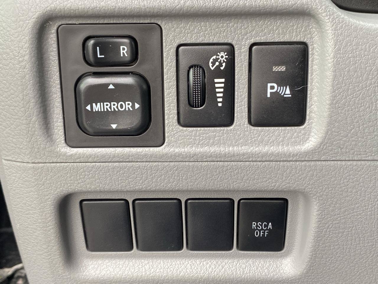 Used 2010 Toyota 4Runner SR5 AWD/4WD image 15