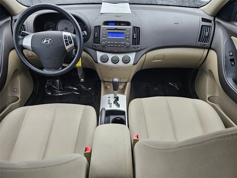 Used 2008 Hyundai Elantra SE image 16