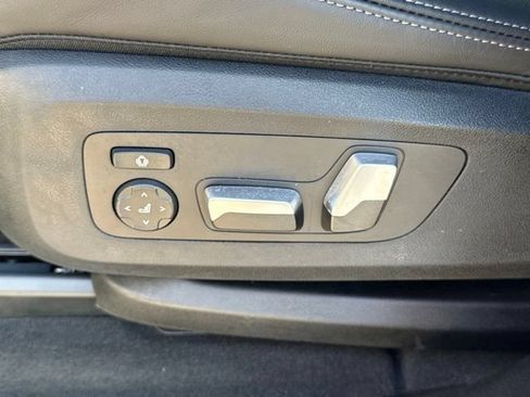 Used 2026 BMW X5 sDrive40i w/ Premium Package RWD image 21
