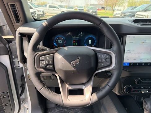 New 2026 Ford Bronco Badlands AWD/4WD image 21