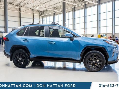 Used 2024 Toyota RAV4 SE AWD/4WD image 29