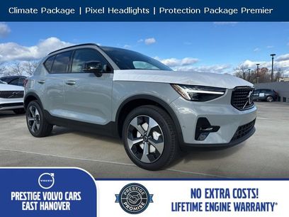 New 2026 Volvo XC40 B5 Plus w/ Protection Package Premier