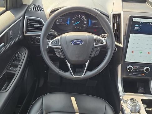 Certified 2024 Ford Edge SEL w/ Convenience Package AWD/4WD image 27