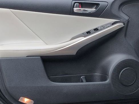 Used 2014 Lexus IS 250 AWD w/ Navigation Package image 15