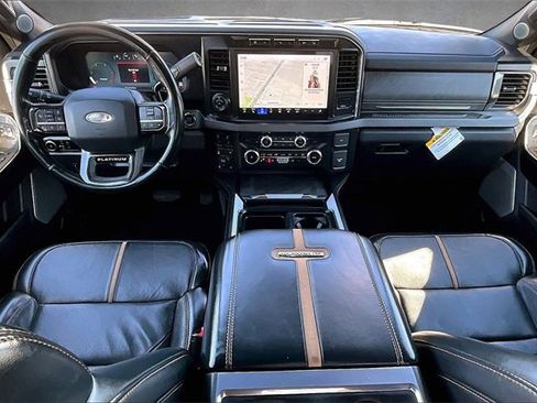 Used 2023 Ford F350 Platinum image 14