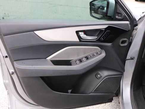 Used 2023 Acura MDX FWD w/ Technology Package image 16