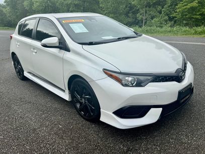 Used 2018 Toyota Corolla iM w/ All-Weather Mat Package