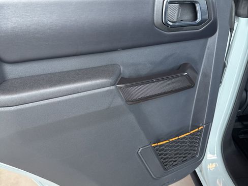 Used 2024 Ford Bronco Badlands image 23