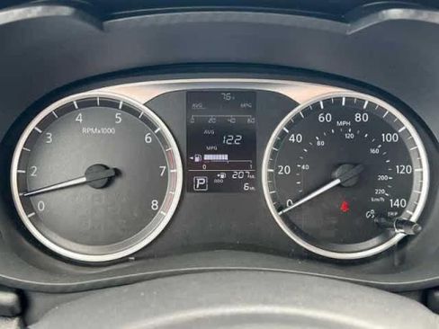 Certified 2024 Nissan Versa S w/ S Plus Package FWD image 15