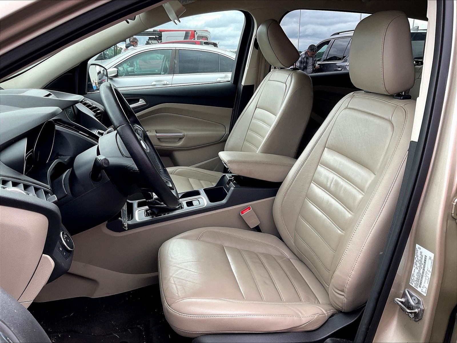 Used 2018 Ford Escape SEL AWD/4WD image 5