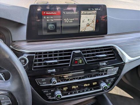 Used 2018 BMW 540i RWD image 15