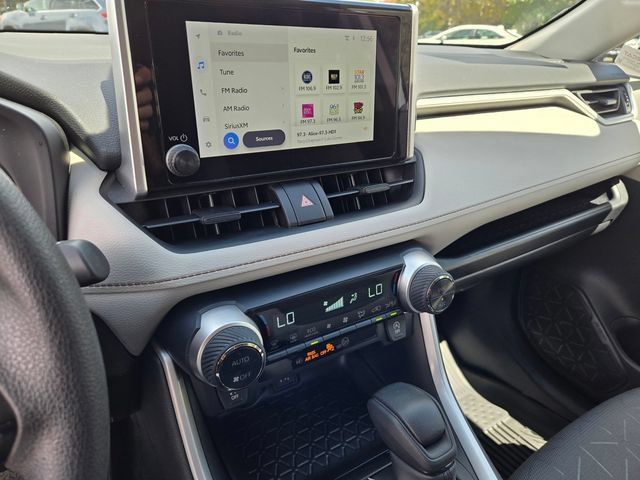 Certified 2025 Toyota RAV4 XLE w/ Convenience Package AWD/4WD image 30