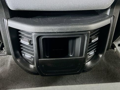 Used 2021 RAM 1500 Big Horn image 27