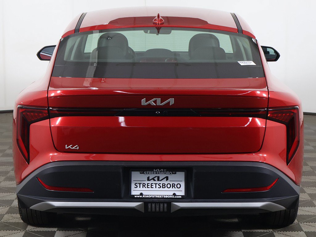 Used 2025 Kia K4 FWD image 11