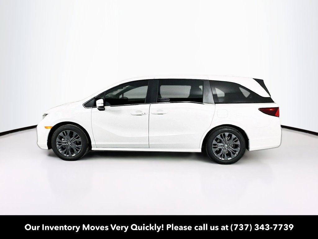 Used 2026 Honda Odyssey Touring image 4