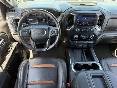 Used 2022 GMC Sierra 1500 AT4 w/ AT4 Preferred Package AWD/4WD image 12