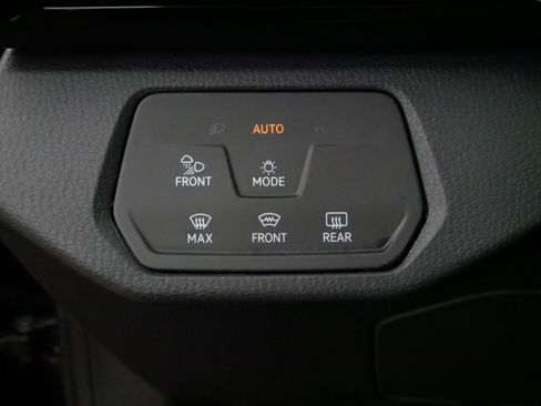 Used 2023 Volkswagen ID.4 Pro S AWD/4WD image 26