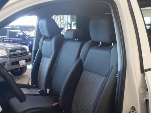 Used 2016 Toyota Tundra SR AWD/4WD image 59