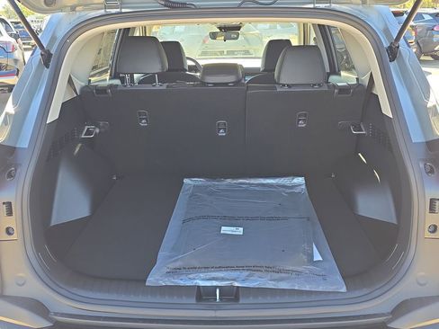 New 2026 Kia Seltos S FWD image 10