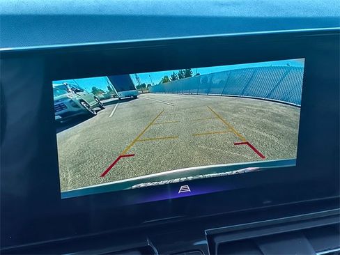 Certified 2025 Chevrolet TrailBlazer LT w/ Convenience Package image 16