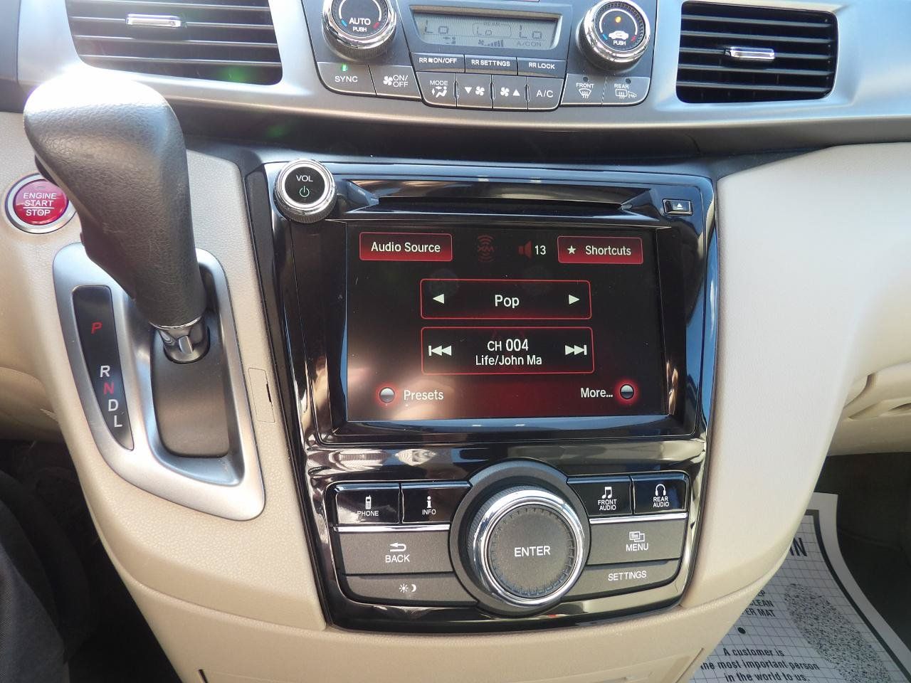 Used 2016 Honda Odyssey SE image 19