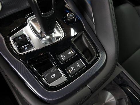 Used 2024 Jaguar F-TYPE R-Dynamic image 30