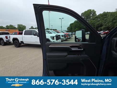 New 2026 Chevrolet Silverado 2500 LT w/ Trail Boss Package AWD/4WD image 13