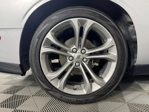 Used 2020 Dodge Challenger R/T RWD image 38