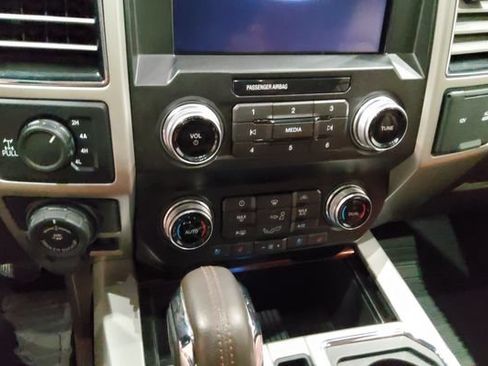 Used 2019 Ford F150 King Ranch w/ Equipment Group 601A Luxury AWD/4WD image 25