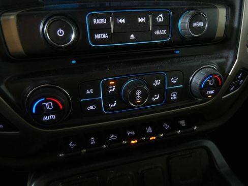 Used 2019 GMC Sierra 3500 Denali w/ Duramax Plus Package AWD/4WD image 28