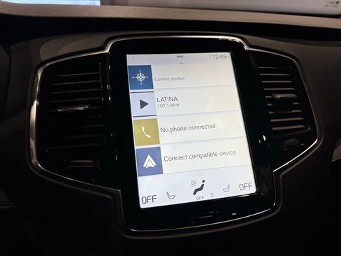 Used 2017 Volvo XC90 T5 R-Design image 15