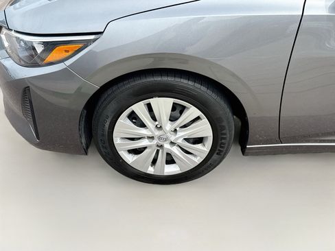 Used 2024 Nissan Sentra S FWD image 11