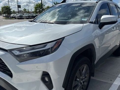 Used 2024 Toyota RAV4 XLE Premium FWD image 8