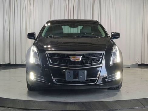 Used 2017 Cadillac XTS Luxury FWD image 3