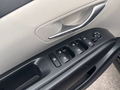 Certified 2022 Hyundai Tucson Blue image 9