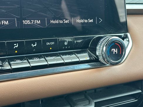 Used 2023 GMC Canyon AT4 w/ Canyon Safety Plus Package image 28