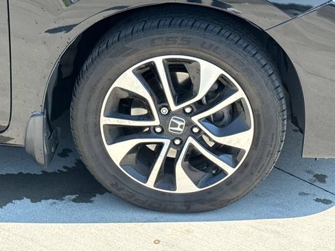 Used 2014 Honda Civic EX image 11