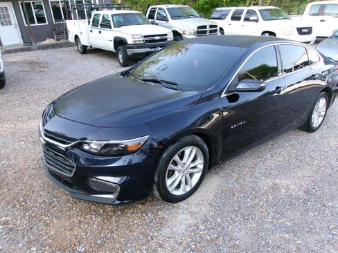 Used 2016 Chevrolet Malibu LT image 3